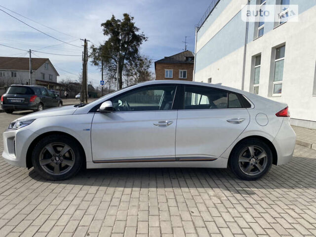 Хендай Ioniq, объемом двигателя 0 л и пробегом 64 тыс. км за 15200 $, фото 4 на Automoto.ua