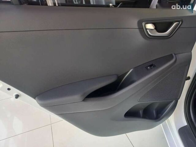 Хендай Ioniq, объемом двигателя 0 л и пробегом 18 тыс. км за 13500 $, фото 21 на Automoto.ua