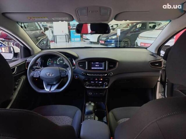 Хендай Ioniq, объемом двигателя 0 л и пробегом 18 тыс. км за 13500 $, фото 18 на Automoto.ua