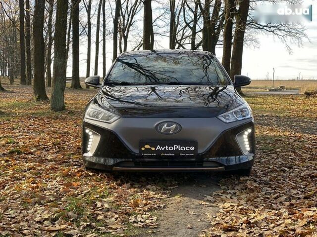 Хендай Ioniq, объемом двигателя 0 л и пробегом 106 тыс. км за 12199 $, фото 1 на Automoto.ua