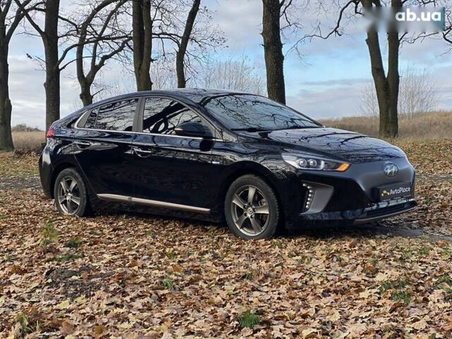 Хендай Ioniq, объемом двигателя 0 л и пробегом 106 тыс. км за 12199 $, фото 6 на Automoto.ua