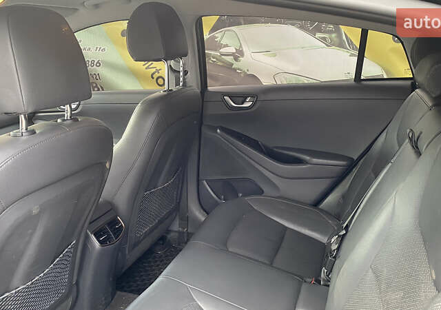 Хендай Ioniq, об'ємом двигуна 0 л та пробігом 106 тис. км за 12400 $, фото 30 на Automoto.ua