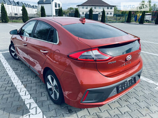 Хендай Ioniq, объемом двигателя 0 л и пробегом 133 тыс. км за 14100 $, фото 1 на Automoto.ua