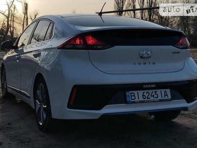 Хендай Ioniq, об'ємом двигуна 1.58 л та пробігом 26 тис. км за 15600 $, фото 11 на Automoto.ua