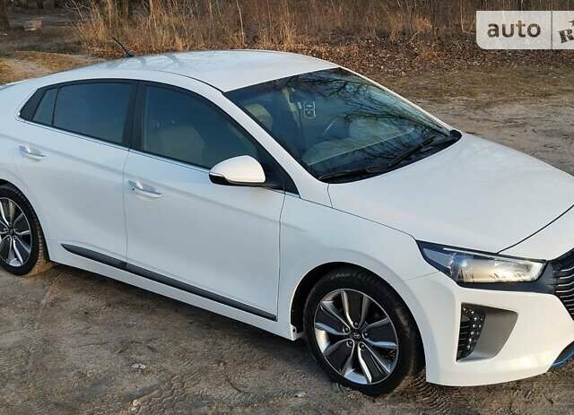 Хендай Ioniq, объемом двигателя 1.58 л и пробегом 26 тыс. км за 15600 $, фото 17 на Automoto.ua