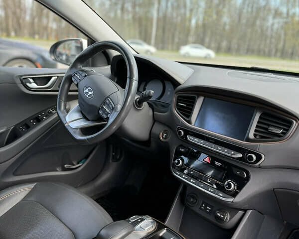 Хендай Ioniq, об'ємом двигуна 0 л та пробігом 104 тис. км за 17200 $, фото 9 на Automoto.ua