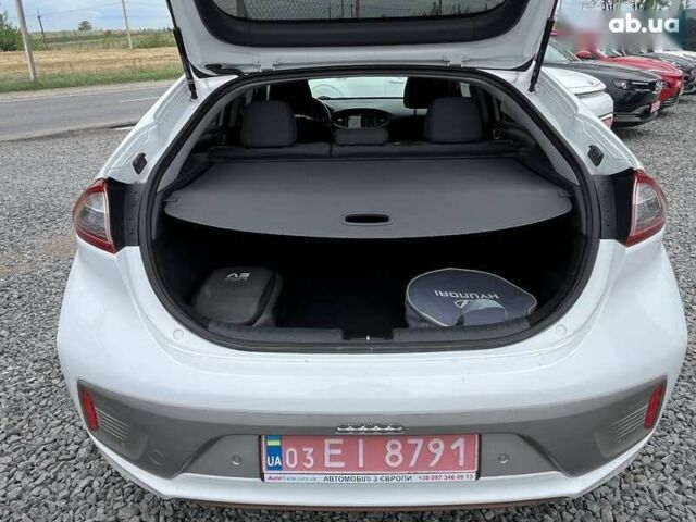 Хендай Ioniq, об'ємом двигуна 0 л та пробігом 96 тис. км за 12599 $, фото 19 на Automoto.ua