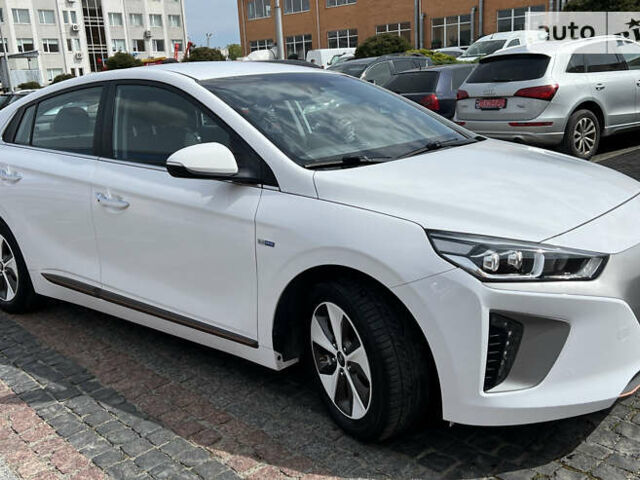 Хендай Ioniq, об'ємом двигуна 0 л та пробігом 80 тис. км за 14200 $, фото 6 на Automoto.ua