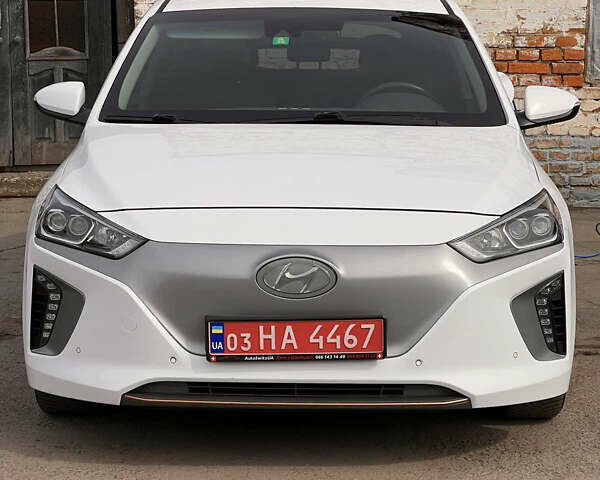 Хендай Ioniq, об'ємом двигуна 0 л та пробігом 136 тис. км за 12800 $, фото 1 на Automoto.ua