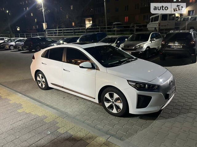 Хендай Ioniq, об'ємом двигуна 0 л та пробігом 104 тис. км за 15599 $, фото 3 на Automoto.ua