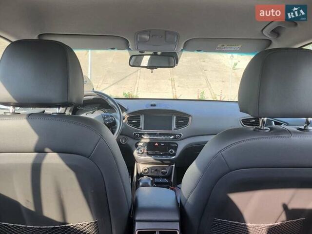 Хендай Ioniq, объемом двигателя 0 л и пробегом 84 тыс. км за 16500 $, фото 13 на Automoto.ua