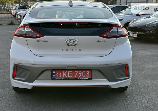 Хендай Ioniq, объемом двигателя 0 л и пробегом 91 тыс. км за 16500 $, фото 12 на Automoto.ua