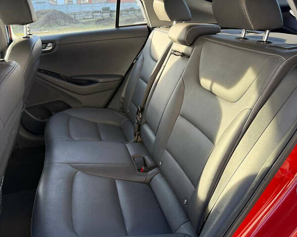 Хендай Ioniq, об'ємом двигуна 0 л та пробігом 190 тис. км за 9499 $, фото 18 на Automoto.ua