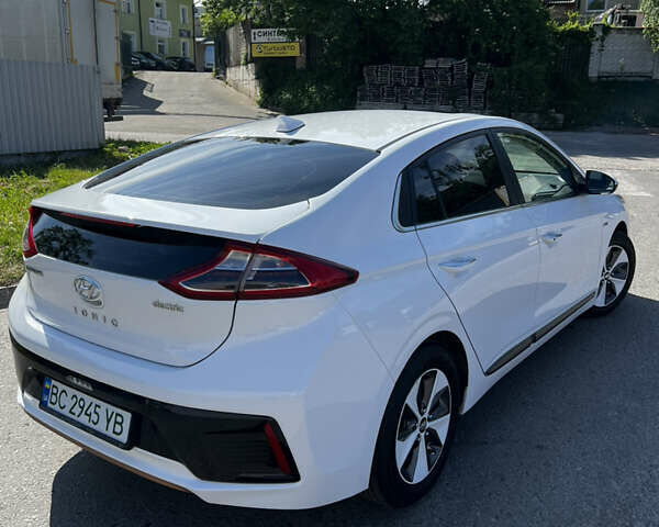 Хендай Ioniq, об'ємом двигуна 0 л та пробігом 88 тис. км за 14900 $, фото 4 на Automoto.ua