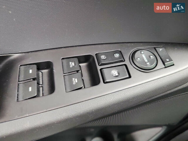 Хендай Ioniq, объемом двигателя 0 л и пробегом 140 тыс. км за 13000 $, фото 6 на Automoto.ua