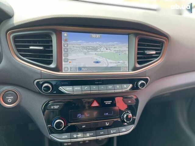 Хендай Ioniq, об'ємом двигуна 0 л та пробігом 158 тис. км за 12900 $, фото 28 на Automoto.ua