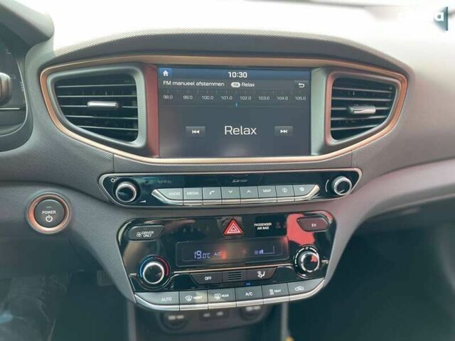 Хендай Ioniq, об'ємом двигуна 0 л та пробігом 158 тис. км за 12900 $, фото 26 на Automoto.ua