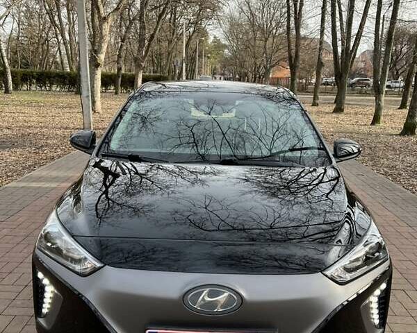 Хендай Ioniq, об'ємом двигуна 0 л та пробігом 140 тис. км за 13500 $, фото 4 на Automoto.ua