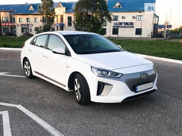 Хендай Ioniq, объемом двигателя 0 л и пробегом 90 тыс. км за 14600 $, фото 31 на Automoto.ua