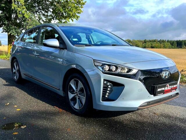 Хендай Ioniq, объемом двигателя 0 л и пробегом 87 тыс. км за 16200 $, фото 1 на Automoto.ua