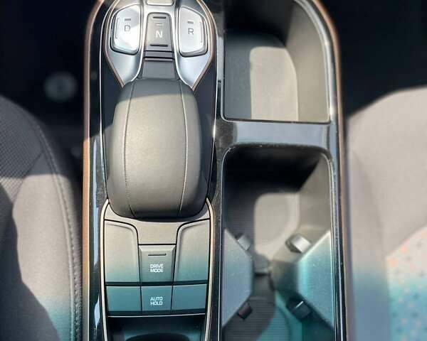 Хендай Ioniq, об'ємом двигуна 0 л та пробігом 158 тис. км за 12900 $, фото 25 на Automoto.ua