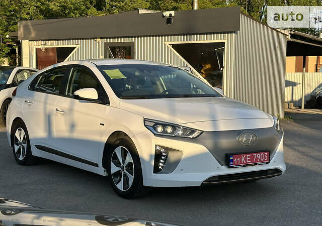 Хендай Ioniq, объемом двигателя 0 л и пробегом 91 тыс. км за 16500 $, фото 5 на Automoto.ua