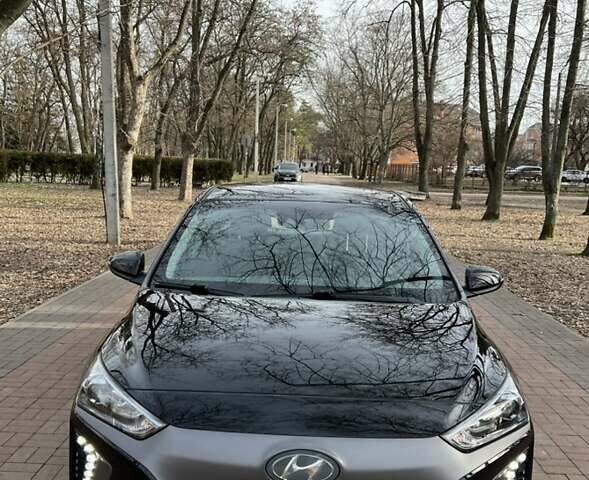 Хендай Ioniq, об'ємом двигуна 0 л та пробігом 140 тис. км за 13500 $, фото 6 на Automoto.ua