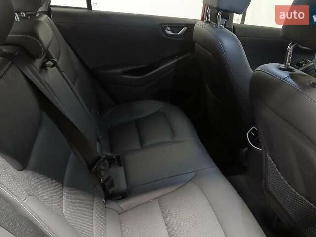 Хендай Ioniq, объемом двигателя 0 л и пробегом 190 тыс. км за 9950 $, фото 8 на Automoto.ua