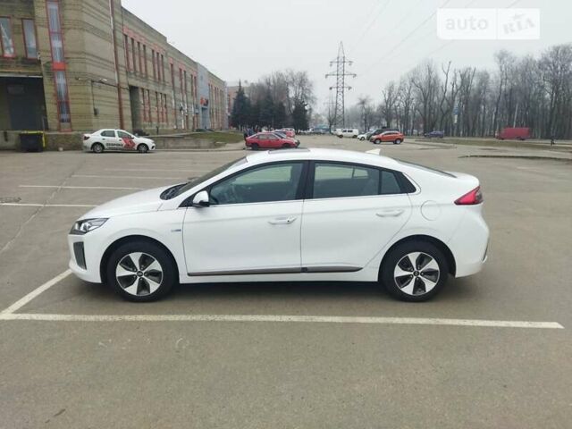 Хендай Ioniq, об'ємом двигуна 0 л та пробігом 112 тис. км за 15400 $, фото 6 на Automoto.ua