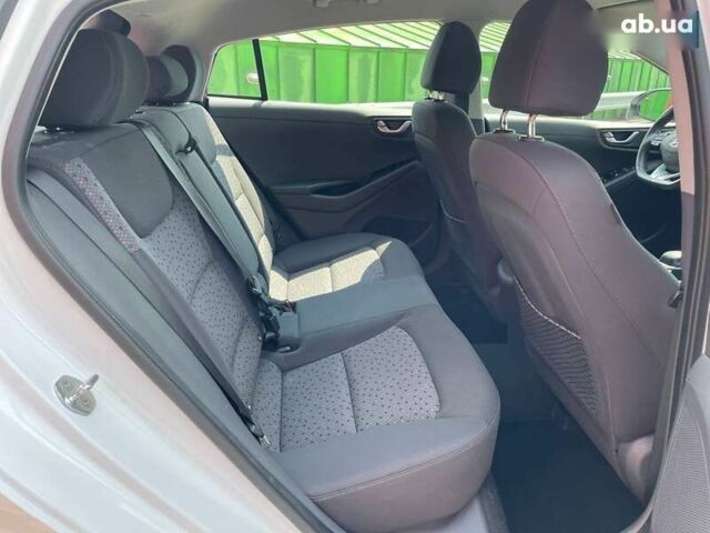 Хендай Ioniq, об'ємом двигуна 0 л та пробігом 158 тис. км за 12900 $, фото 18 на Automoto.ua