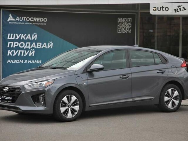 Хендай Ioniq, объемом двигателя 1.6 л и пробегом 35 тыс. км за 21500 $, фото 2 на Automoto.ua