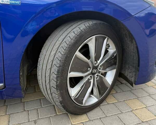 Хендай Ioniq, объемом двигателя 1.58 л и пробегом 92 тыс. км за 13500 $, фото 17 на Automoto.ua