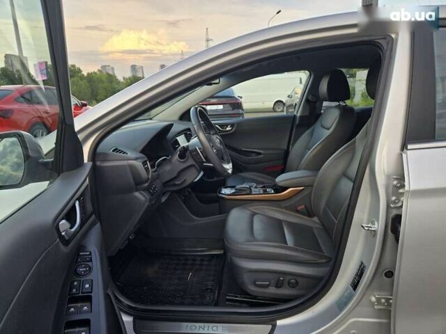 Хендай Ioniq, объемом двигателя 0 л и пробегом 53 тыс. км за 13988 $, фото 22 на Automoto.ua