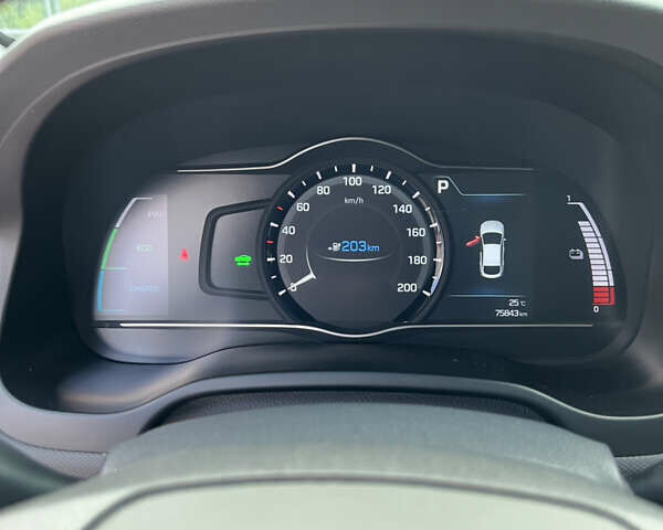 Хендай Ioniq, объемом двигателя 0 л и пробегом 75 тыс. км за 17300 $, фото 12 на Automoto.ua