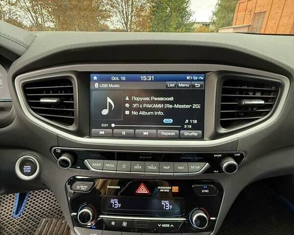 Хендай Ioniq, объемом двигателя 1.58 л и пробегом 92 тыс. км за 13500 $, фото 7 на Automoto.ua