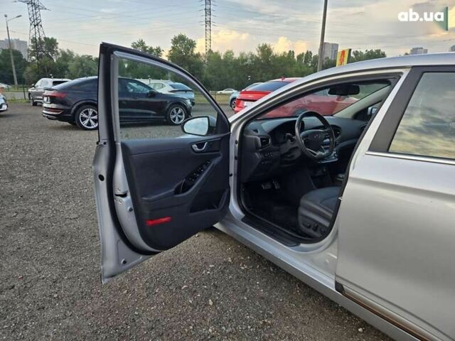Хендай Ioniq, объемом двигателя 0 л и пробегом 53 тыс. км за 13988 $, фото 15 на Automoto.ua