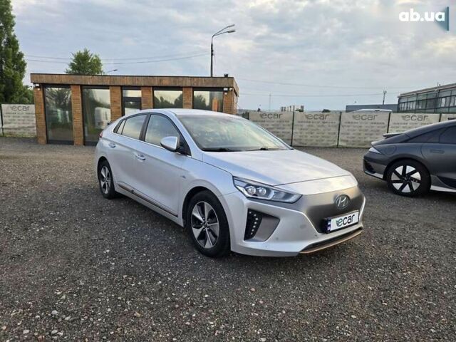 Хендай Ioniq, объемом двигателя 0 л и пробегом 53 тыс. км за 13988 $, фото 1 на Automoto.ua