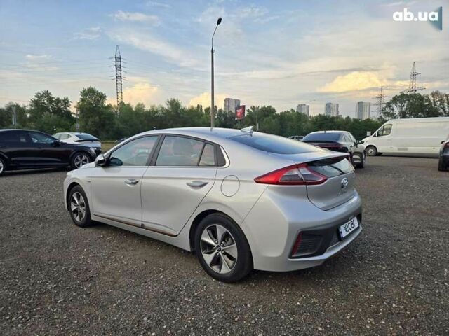 Хендай Ioniq, объемом двигателя 0 л и пробегом 53 тыс. км за 13988 $, фото 8 на Automoto.ua