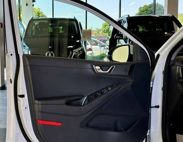 Хендай Ioniq, объемом двигателя 0 л и пробегом 157 тыс. км за 19990 $, фото 21 на Automoto.ua