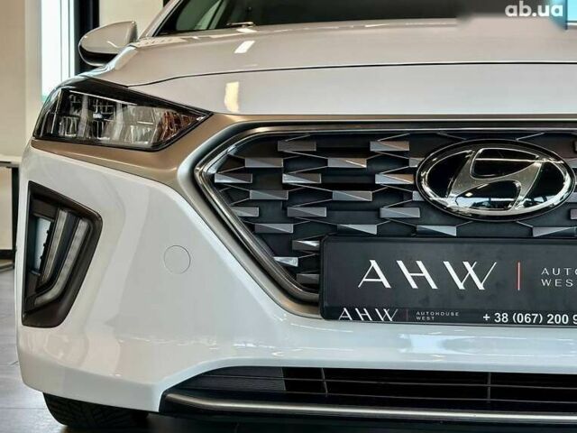Хендай Ioniq, объемом двигателя 0 л и пробегом 157 тыс. км за 19990 $, фото 2 на Automoto.ua