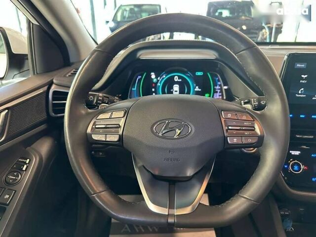 Хендай Ioniq, объемом двигателя 0 л и пробегом 157 тыс. км за 19900 $, фото 16 на Automoto.ua