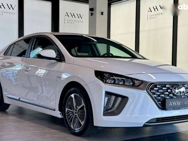 Хендай Ioniq, объемом двигателя 0 л и пробегом 157 тыс. км за 19900 $, фото 6 на Automoto.ua