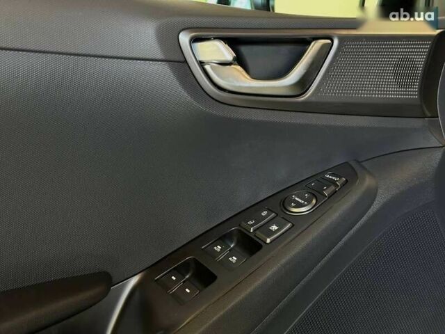 Хендай Ioniq, объемом двигателя 0 л и пробегом 157 тыс. км за 19990 $, фото 22 на Automoto.ua