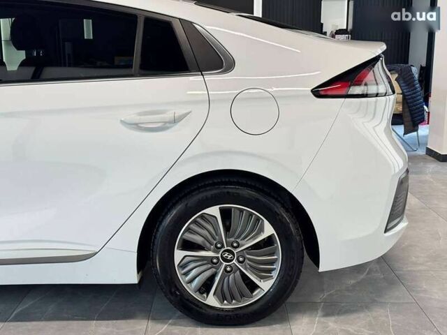 Хендай Ioniq, об'ємом двигуна 0 л та пробігом 121 тис. км за 21900 $, фото 12 на Automoto.ua