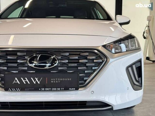 Хендай Ioniq, об'ємом двигуна 0 л та пробігом 121 тис. км за 21900 $, фото 4 на Automoto.ua