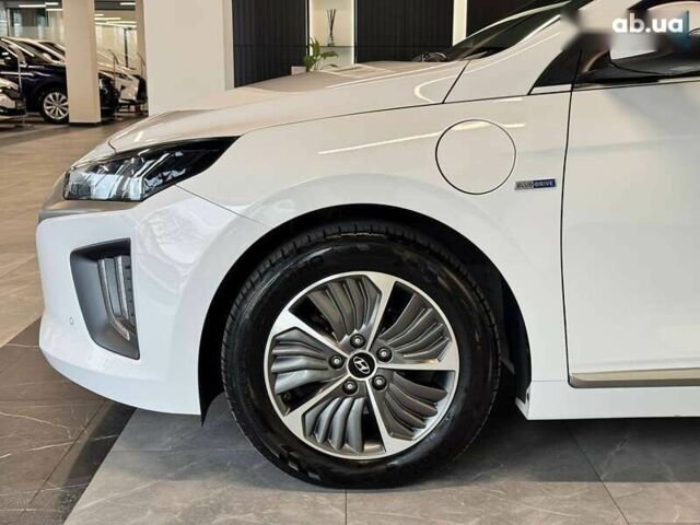 Хендай Ioniq, об'ємом двигуна 0 л та пробігом 121 тис. км за 21900 $, фото 8 на Automoto.ua