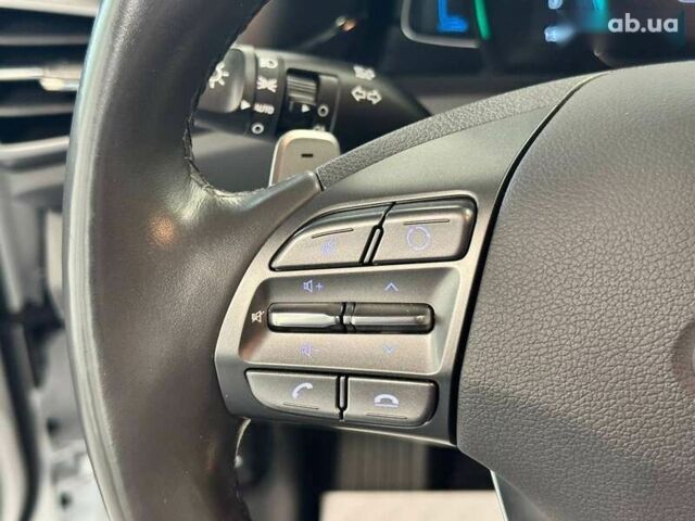 Хендай Ioniq, об'ємом двигуна 0 л та пробігом 121 тис. км за 21900 $, фото 24 на Automoto.ua