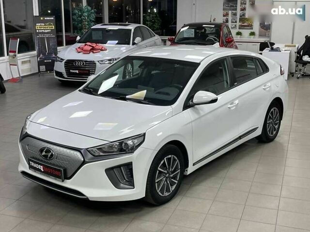Хендай Ioniq, об'ємом двигуна 0 л та пробігом 82 тис. км за 16490 $, фото 1 на Automoto.ua
