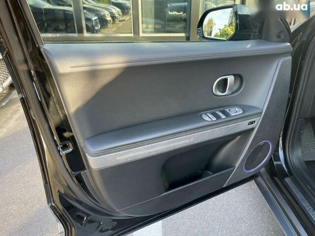 Хендай Ioniq, объемом двигателя 0 л и пробегом 14 тыс. км за 28999 $, фото 14 на Automoto.ua