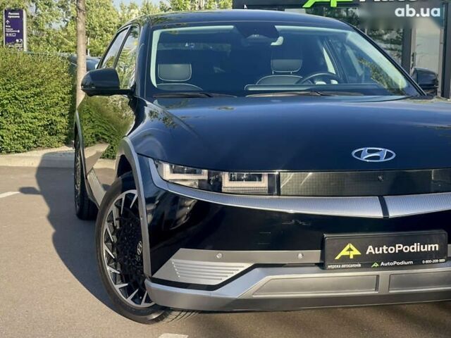 Хендай Ioniq, объемом двигателя 0 л и пробегом 14 тыс. км за 28999 $, фото 2 на Automoto.ua